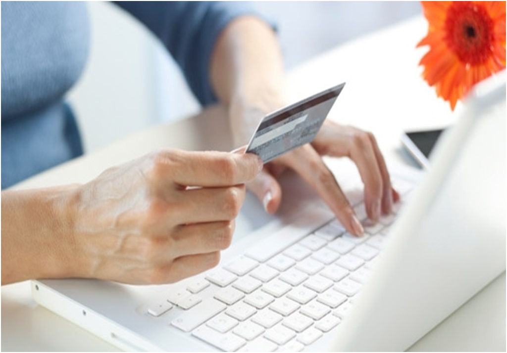 bảo hiểm du lịch trực tuyến